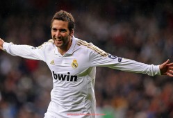 世俱杯直播-中超联赛申花对广州富力比赛战术布置与球员对位